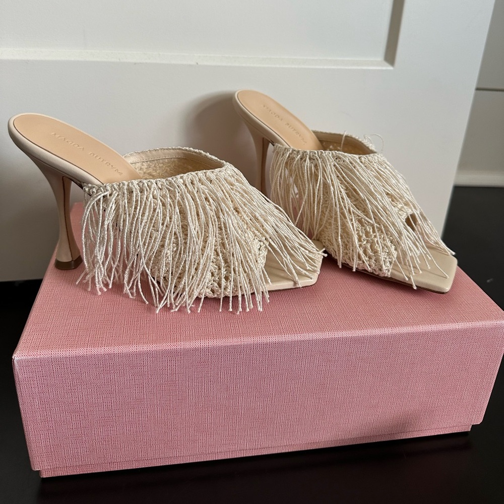 NWT 🤍 Magda Butrym woven crochet high heel sandals